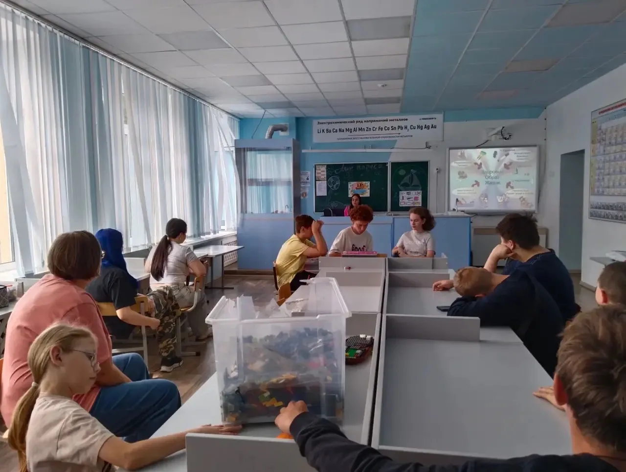 🌊 «Залив морских песен» в пришкольном лагере села Сухая Луна — день, полный музыки и драйва! 🎶

Се