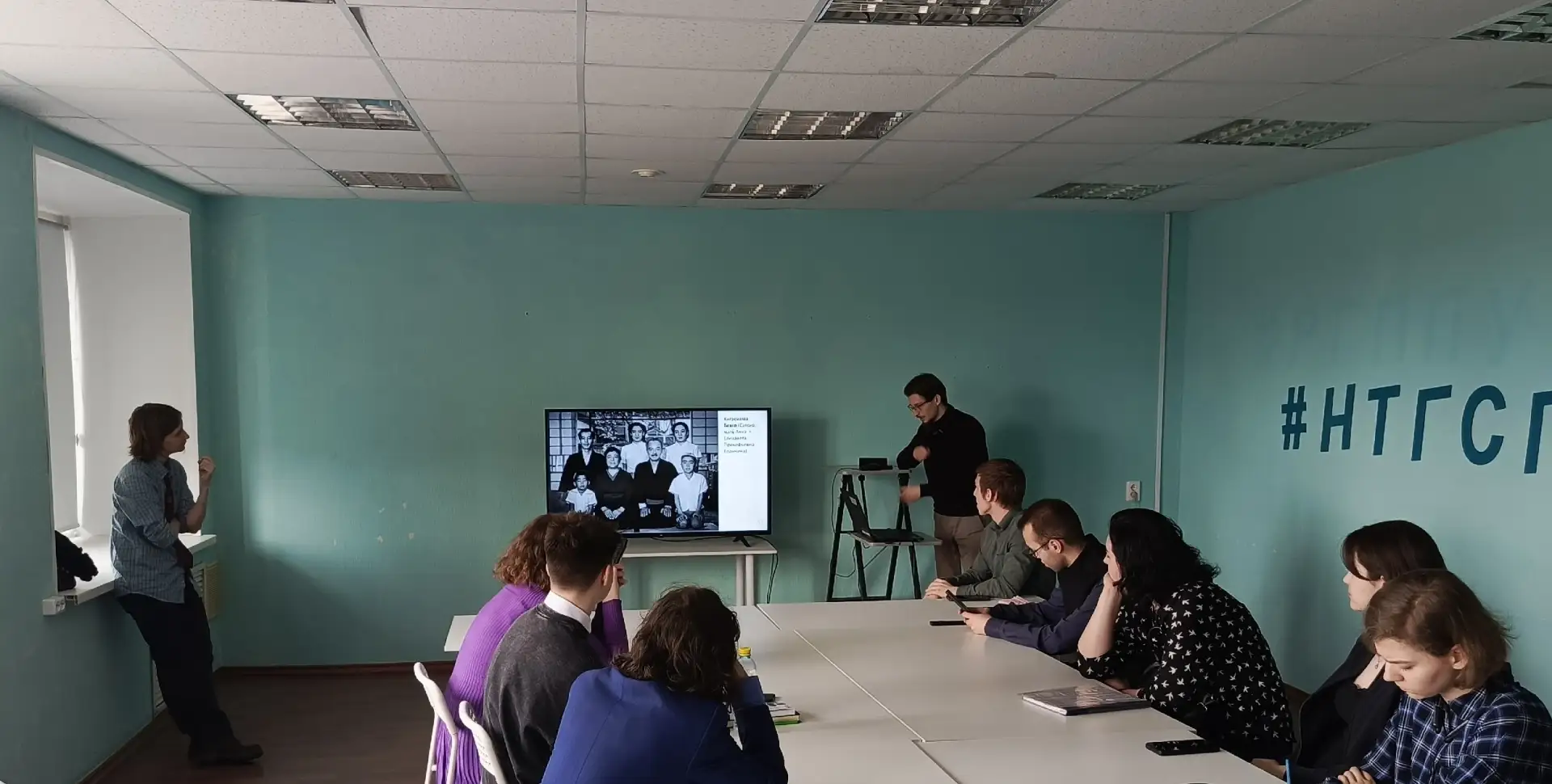 Вечные темы человечности в «Круге просмотра» 🎬✨ 30 апреля состоялось очередное заседание киноклуба С