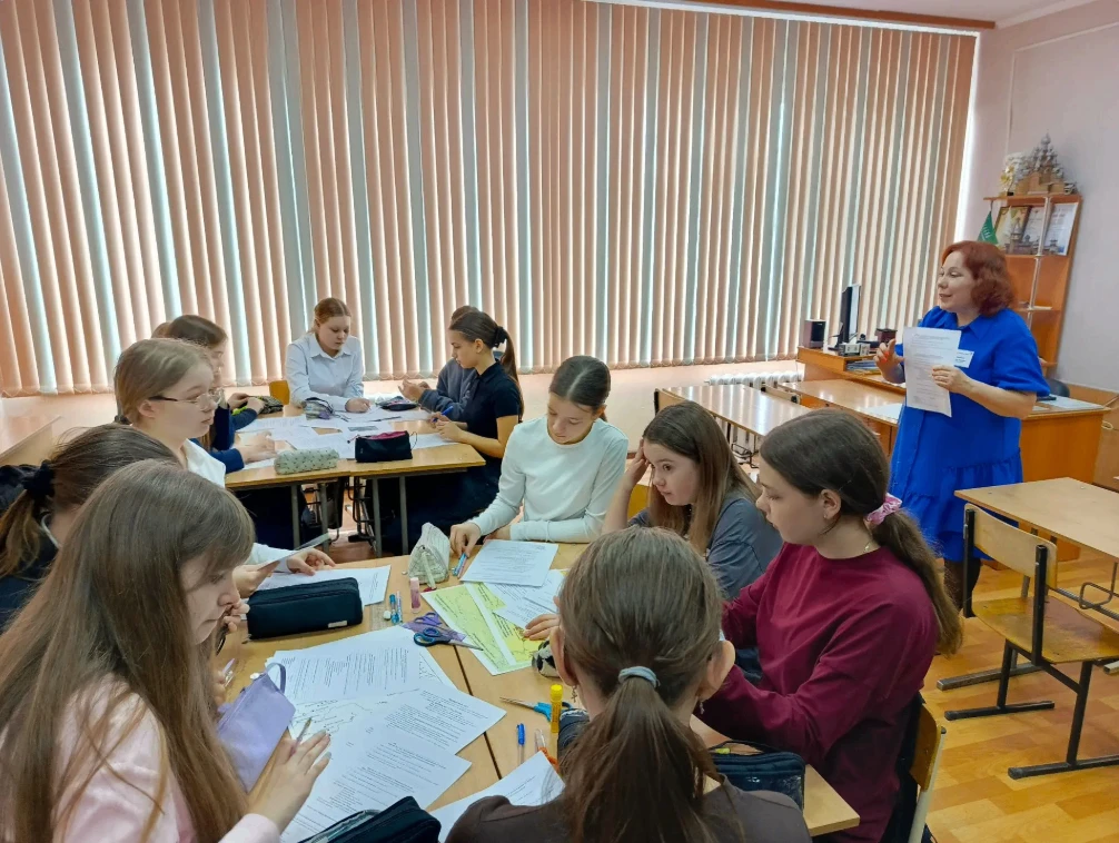 🚀Педагоги школ города ищут новые подходы к организации исследовательской деятельности учащихся   На 
