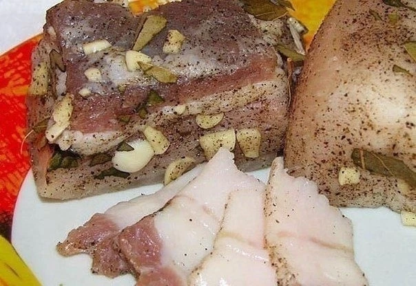 Самый правильный способ засолки сала: вкуснее не бывает

Как солить сало?Свиное сало является очень 