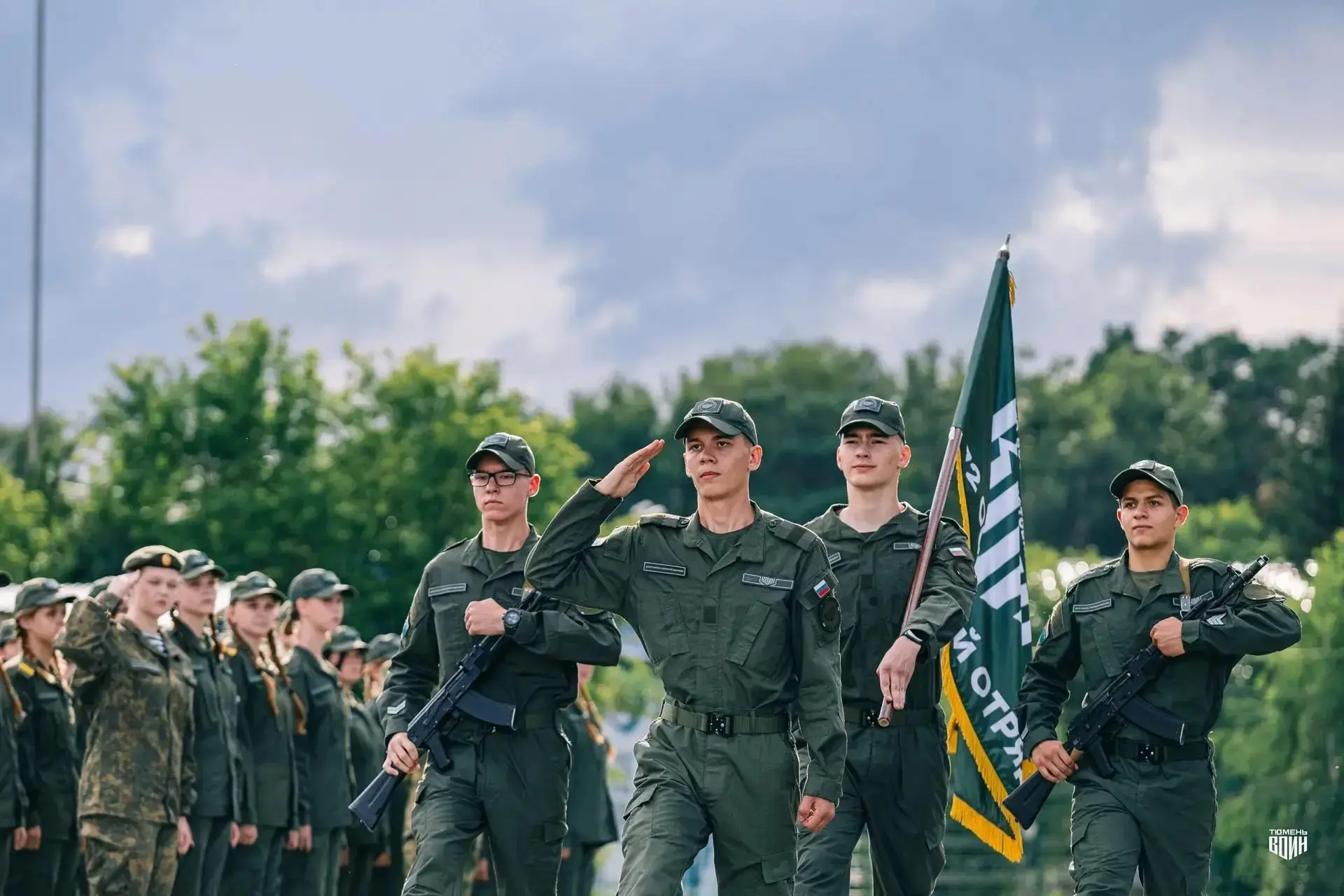 Курсанты Центра «ВОИН» получат дополнительные баллы к ЕГЭ при поступлении в вузы Росгвардии

Выпускн