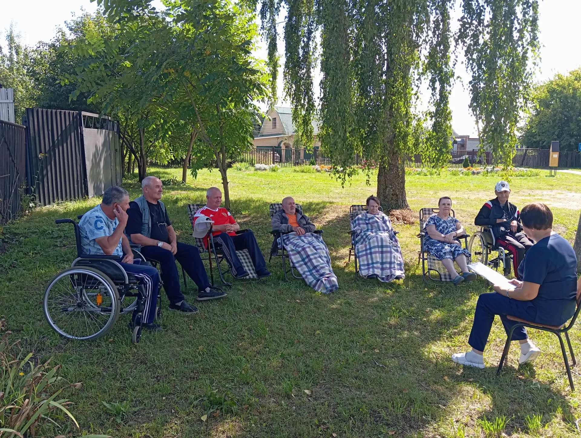 ☀️Доступная среда для души: уличная релаксация для маломобильных получателей социальных...