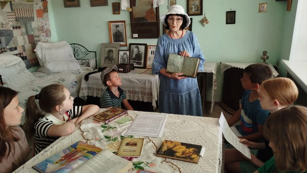 🙏📙 Свет азбуки и сила веры: как в станице Калитвенской отметили День славянской письменности  ☦️ 24 