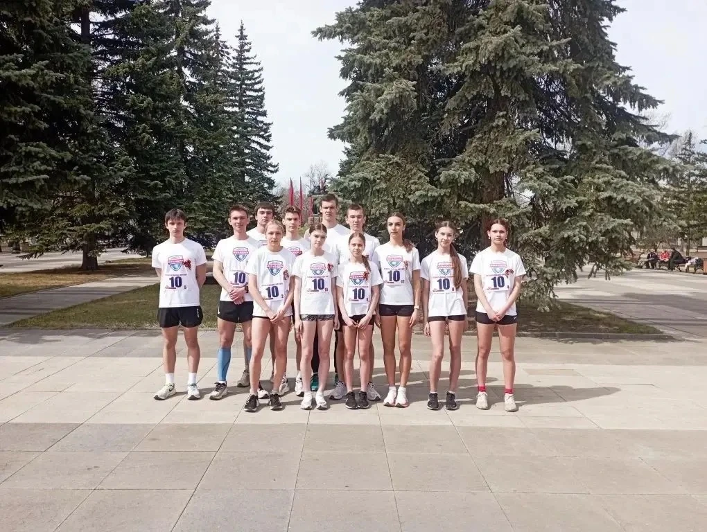 Команда Абакана стала победителем традиционной республиканской легкоатлетической эстафеты, посвящённ