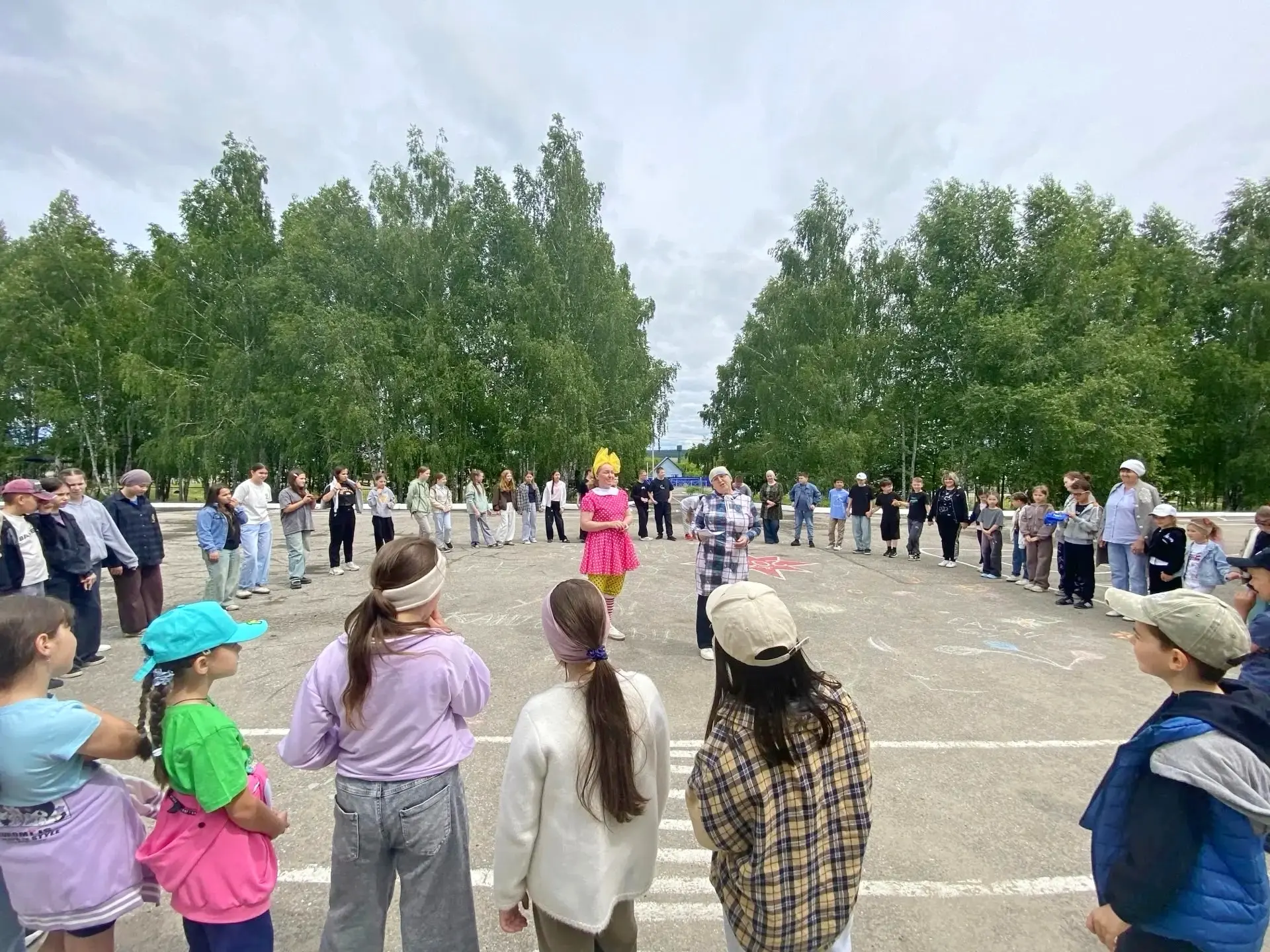 В селе Бестянка торжественно отметили Международный день защиты детей.