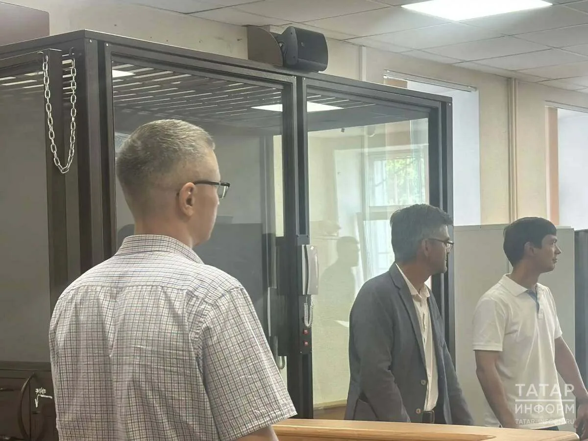 В Казани суд вынес приговор экс-доценту КЮИ за продажу дипломов «под ключ»

Сегодня Приволжский райо