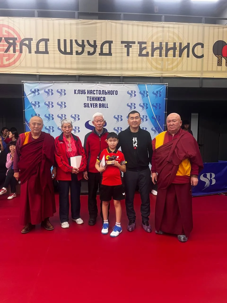 Состоялся первый Чемпионат по БУРЯАД ШУУД-ТЕННИСУ🔥🏓🔥  Прошел в стенах клуба Сильвер Болл настоящий п