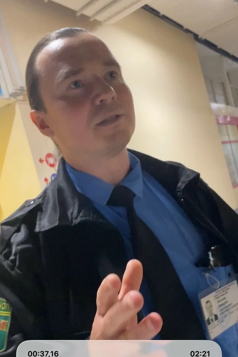 Полное бездействие охраны и угроза антитеррористической безопасности в ТРЦ «Щелково» (к...