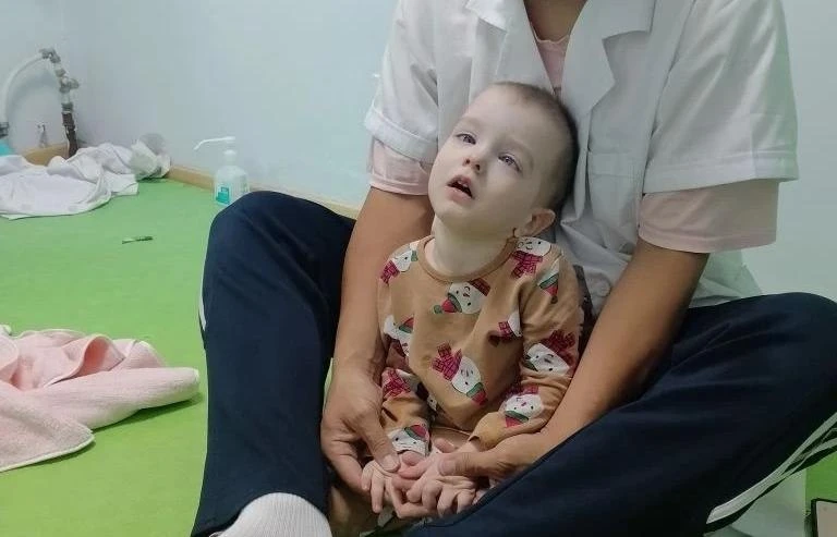 Давайте поможем, пожалуйста 🙏