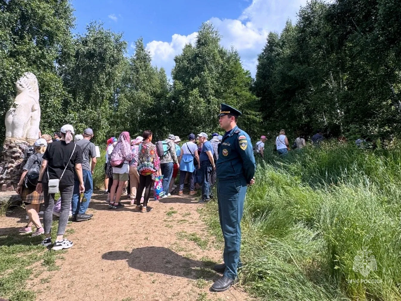 Профилактика, контроль и готовность к реагированию

☀️ Сотрудники Магнитогорского пожарно-спасательн