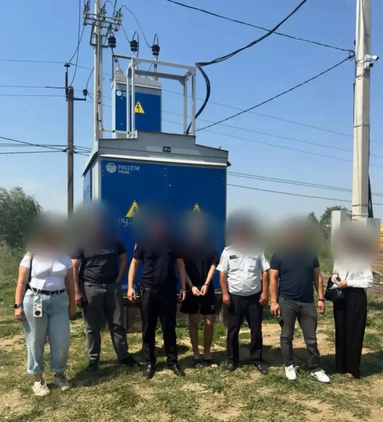 Четверо кубанских подростков предстанут перед судом за поджоги объектов железной дороги 😡Завершено р