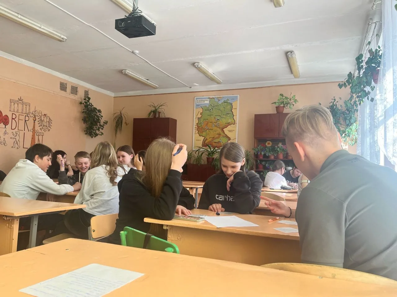🚢Мы потерпели КОРАБЛЕКРУШЕНИЕ️🚢  В рамках "Недели психологии" ребята 7 класса поучаствовали в делово