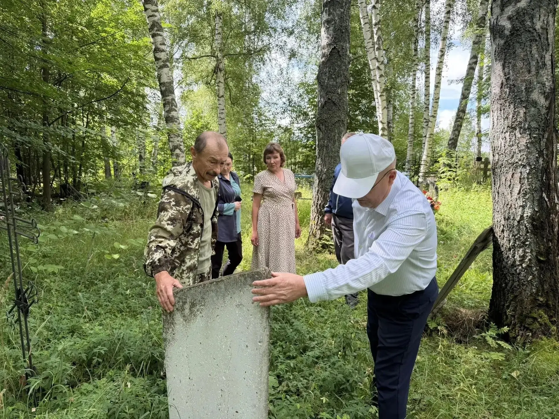 Исполнение наказов избирателей - на контроле Единой России 📋

В рамках рабочей поездки в Козьмодемь