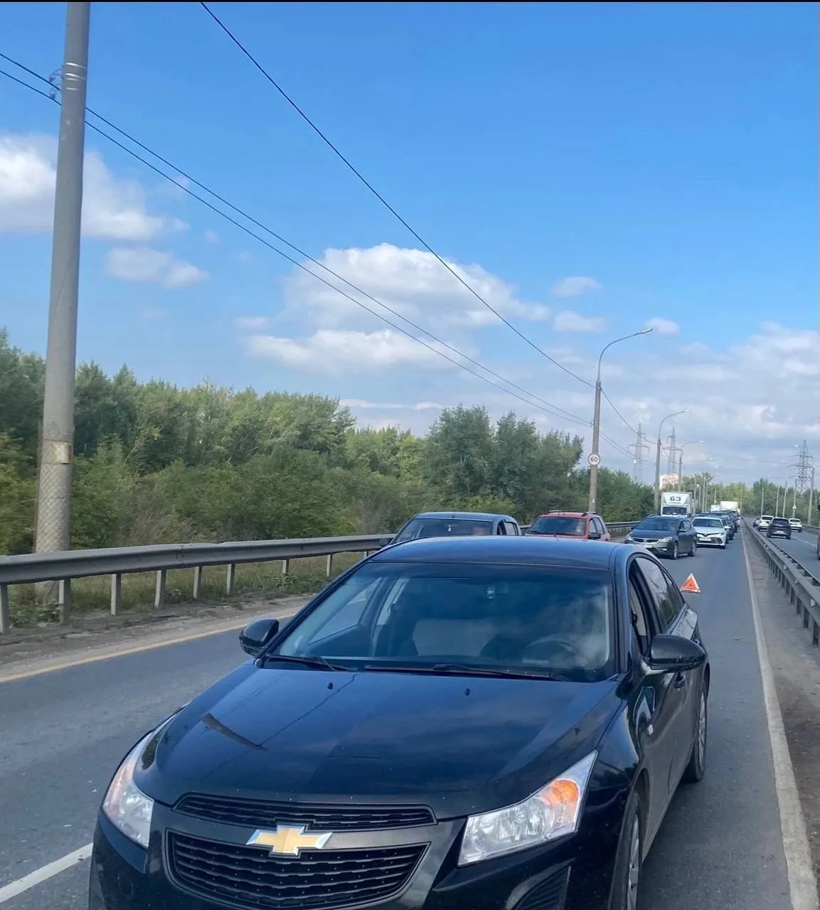 В Куйбышевском районе мотоцикл врезался в авто и скрылся