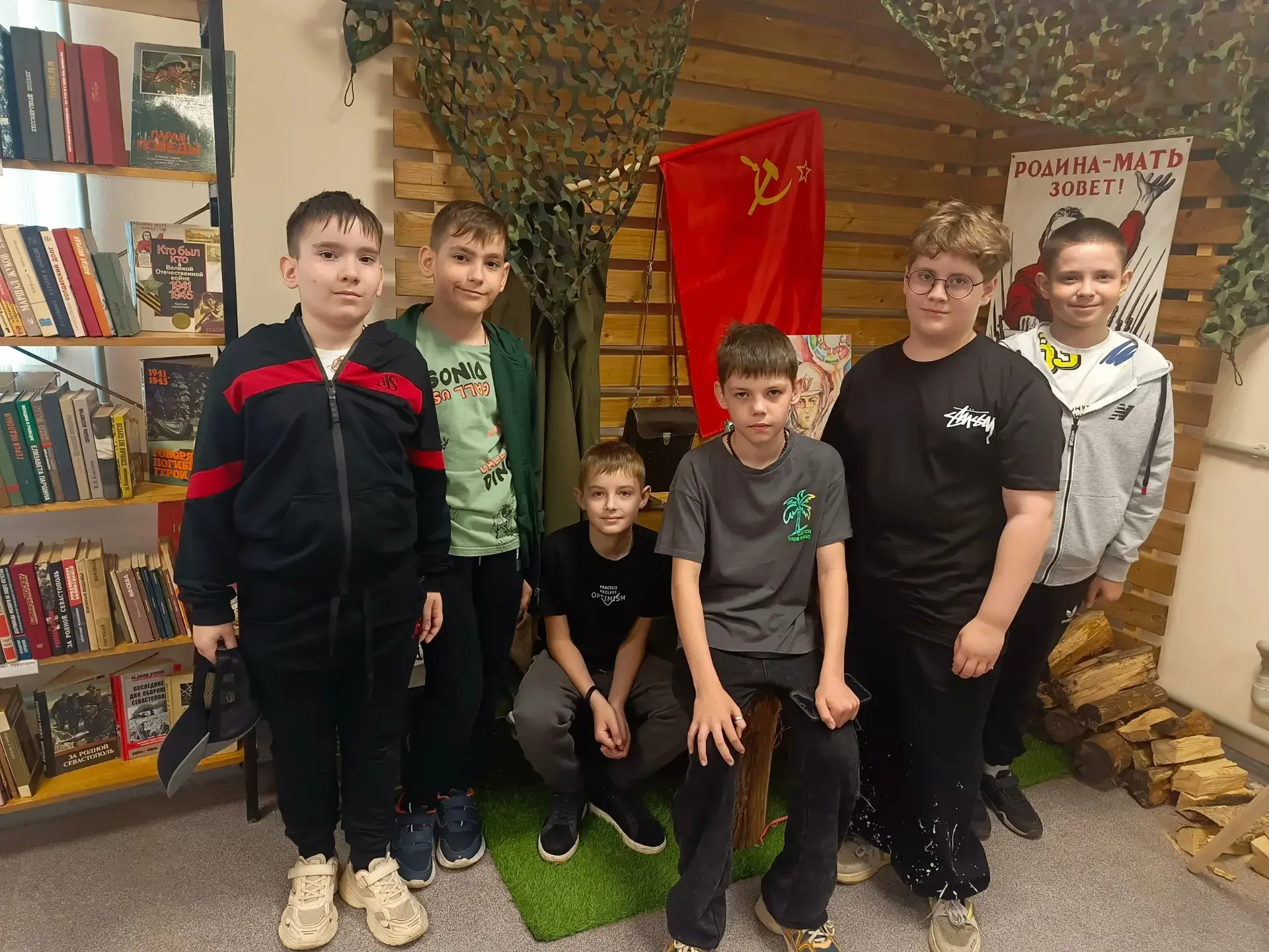В Зале памяти и славы курских писателей-фронтовиков, действующем на базе библиотеки-фил...