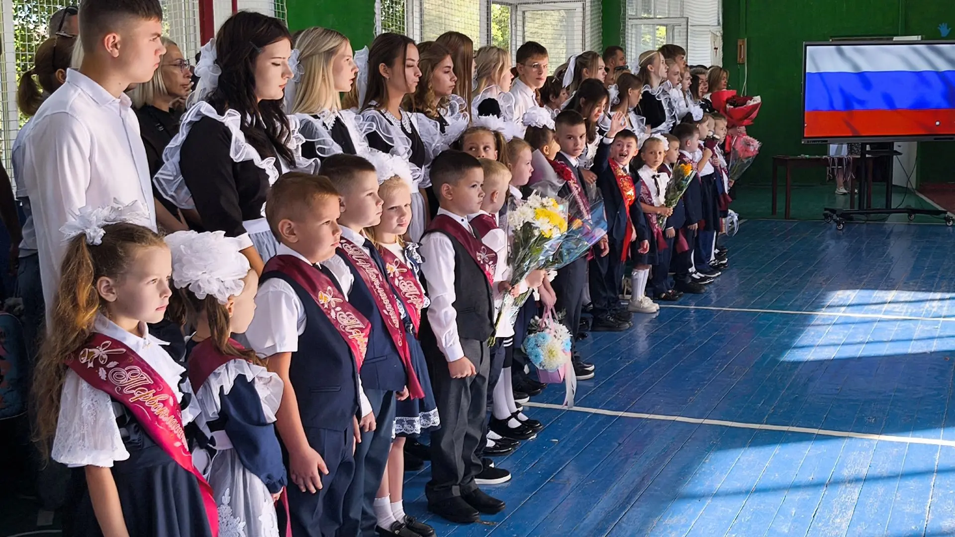 🔔🎓1 сентября 2026 года, в нашей школе прошла торжественная линейка, посвящённая Дню з...