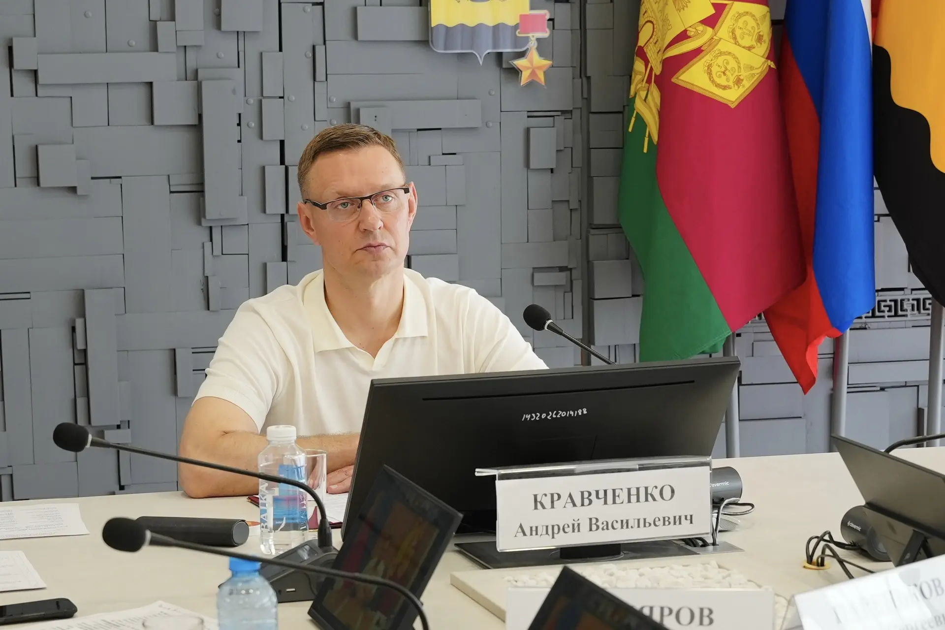 Ситуацию с топливом в крае обсудили на оперативном штабе под председательством Губернат...