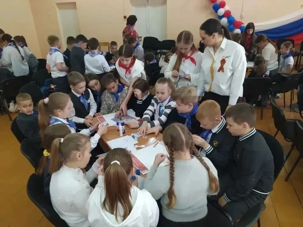 🇷🇺 В рамках празднования Дня Победы в школах Краснодарского края проходят разнообразные воспитательн