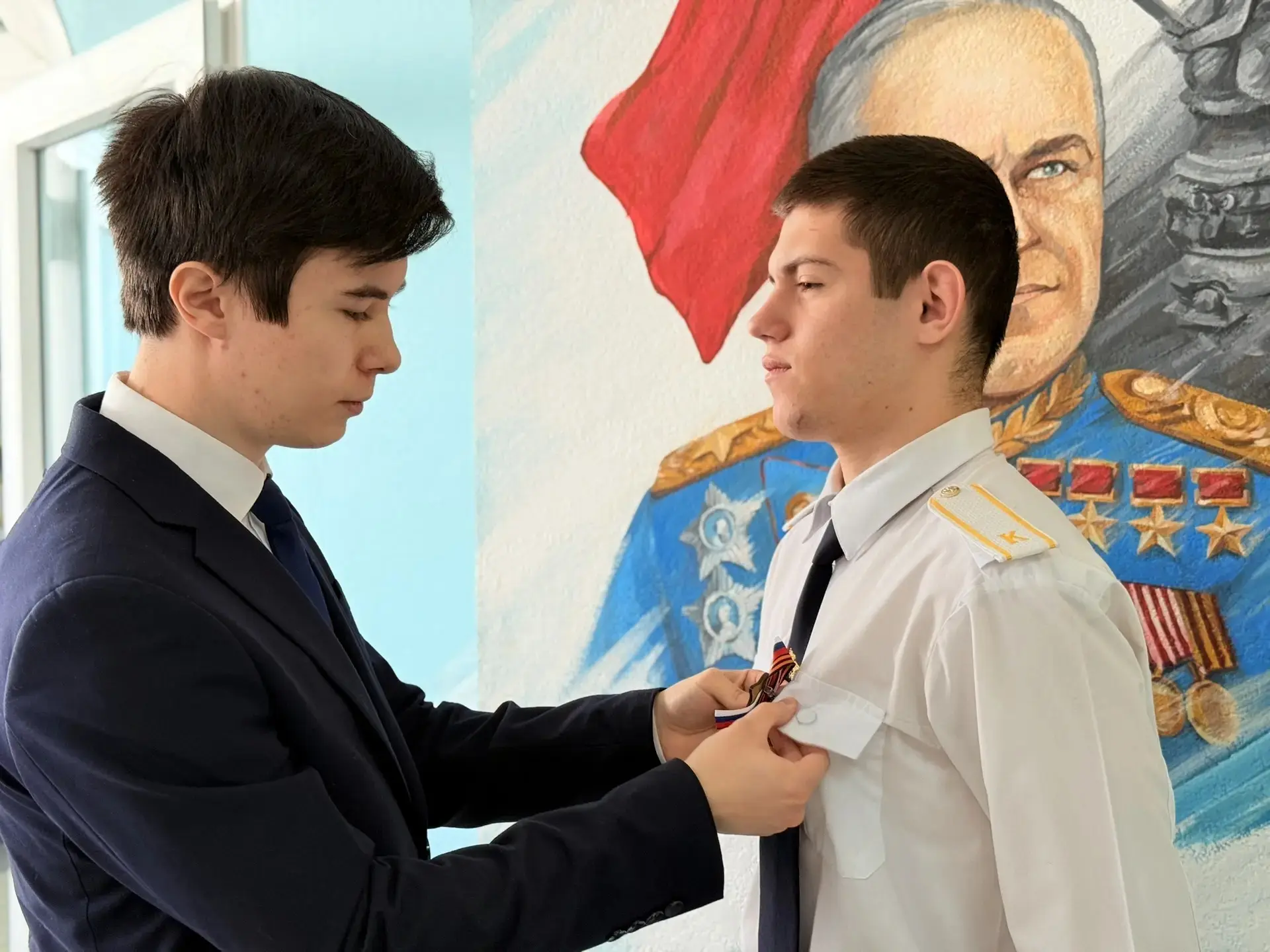 🇷🇺Классы под патронажем следственного комитета приняли участие в акции «Георгиевская ленточка»! Это 