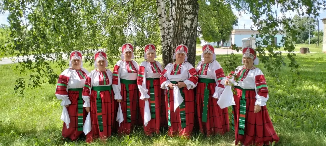 🇷🇺Сегодня в Дмитриевском сельском клубе прошёл праздничный концерт, посвящённый Дню России, под на