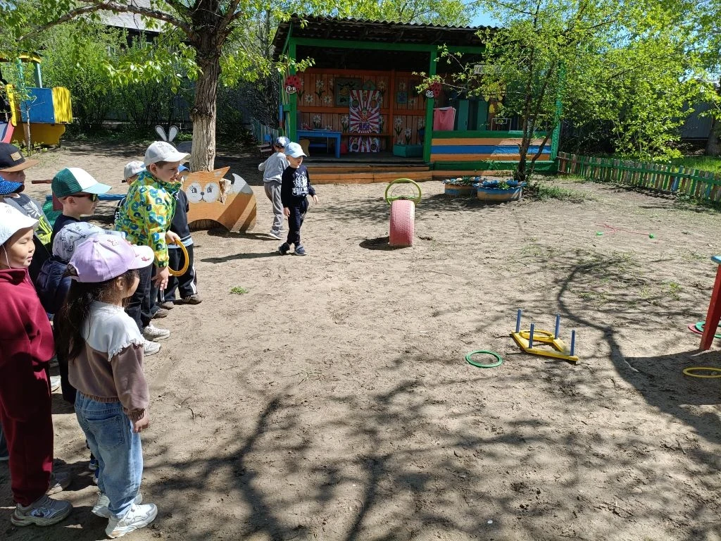 🤾‍♀️🤾‍♂️Сегодня в группе "Радуга" прошли спортивные забавы.                          ...