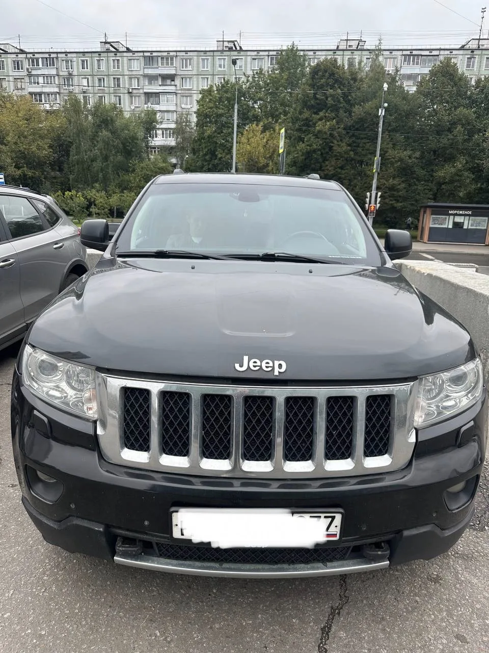 В Москве осмотрели Jeep Grand Cherokee 5.7 Hemi 2012 года.