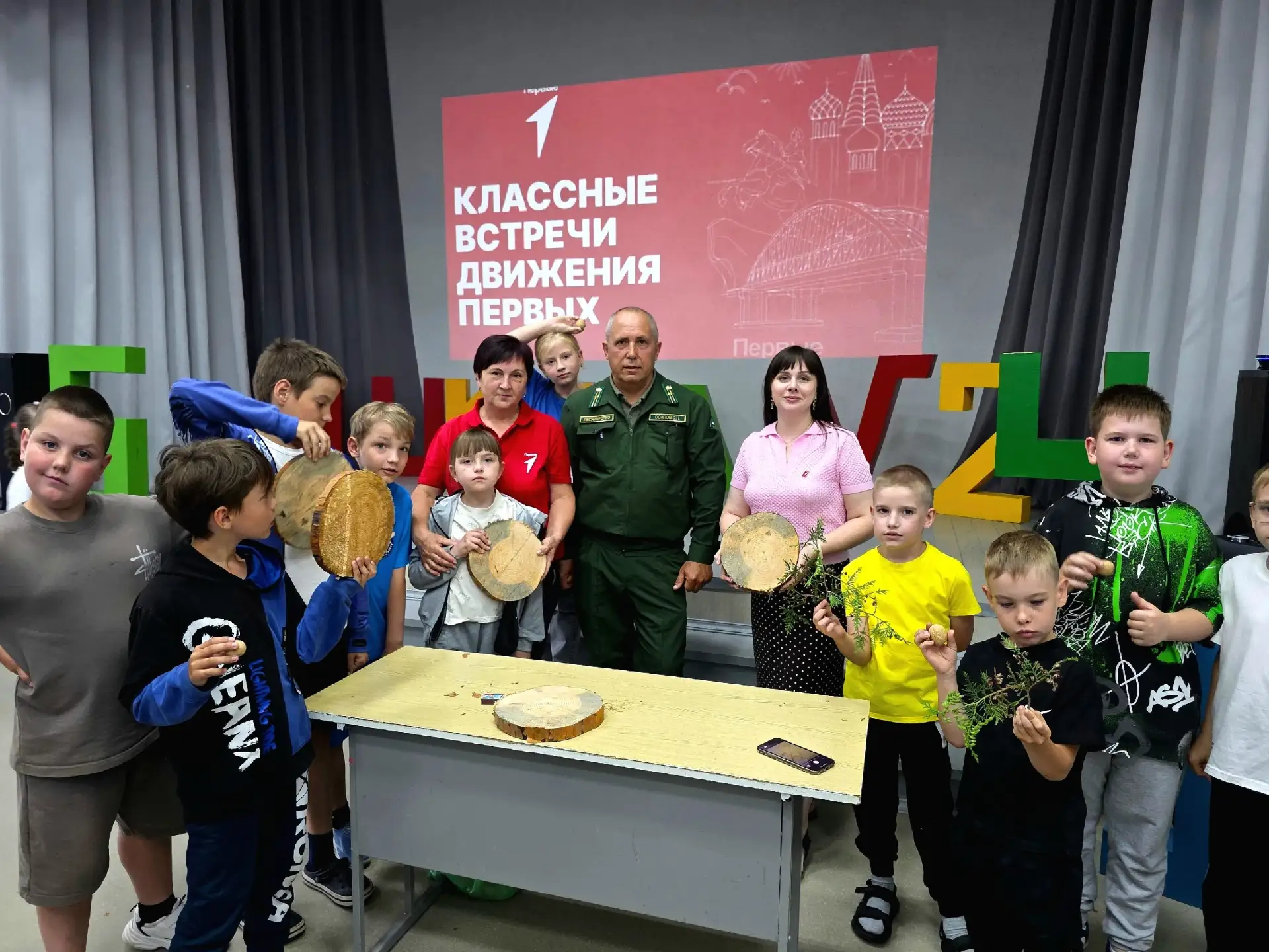 Первые и наставники Бековского района встретились с лесничим Бековского участка Сердобского лесничес
