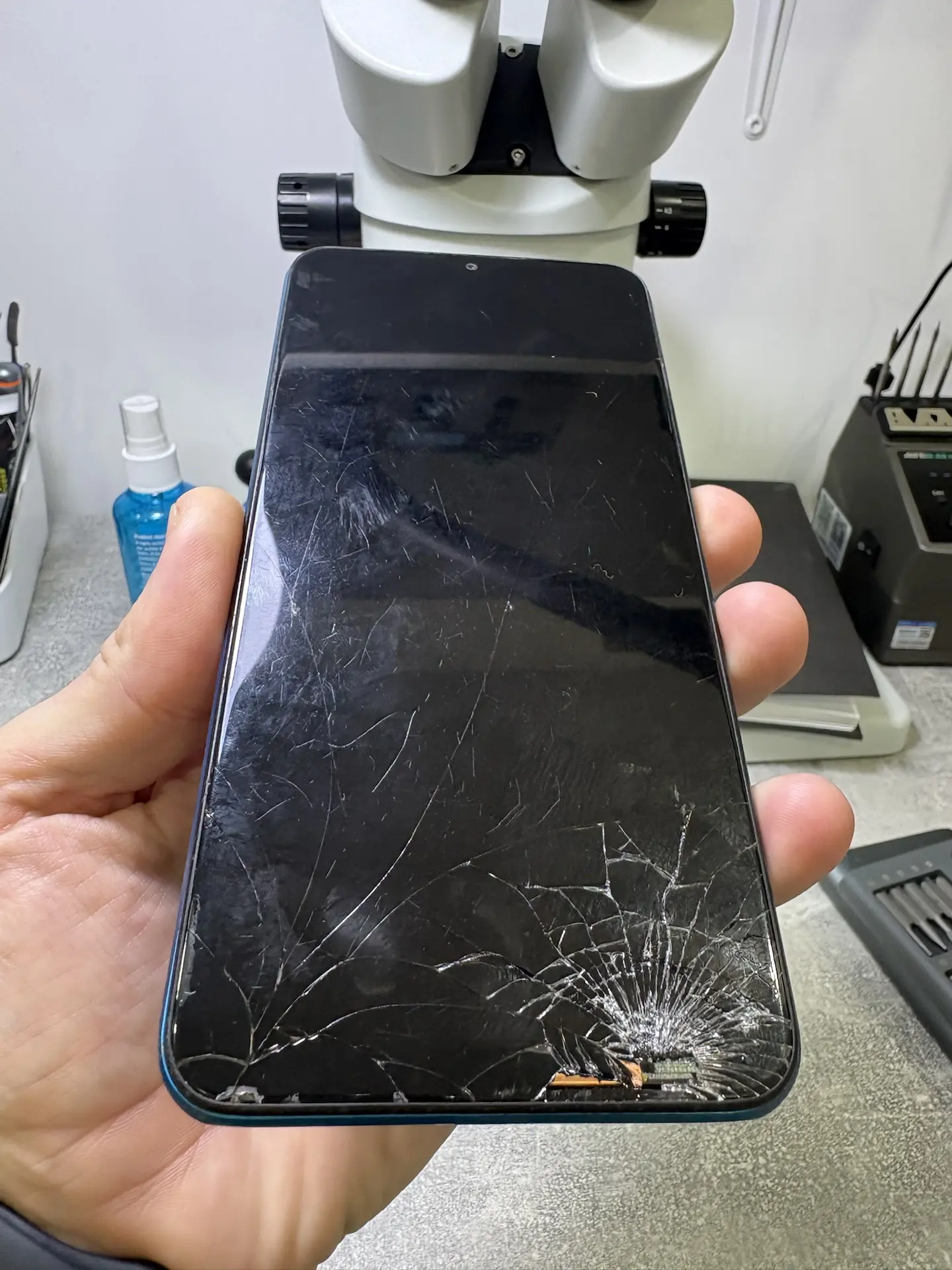 Замена экрана на телефоне Redmi 9
