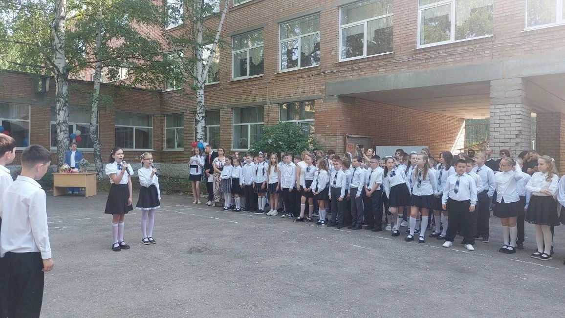 🎓 21 мая состоялось торжественное и трогательное мероприятие «Прощай, начальная школа», которое прош