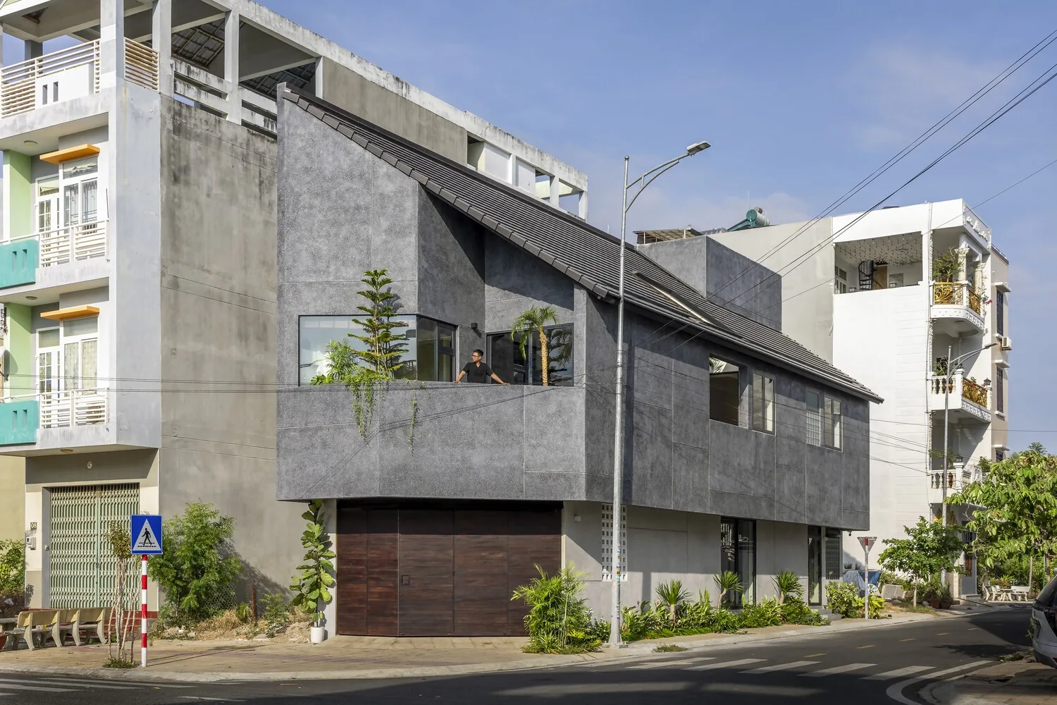 ▶ The Inner Court House / Plus Idea Studio