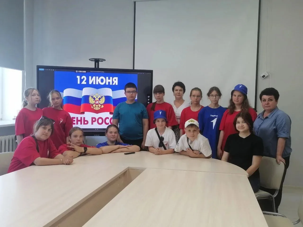 ☀️ Сегодняшний день в лагере «Движения Первых» был по-настоящему насыщенным! 🔥

🌅 Утро началось с 