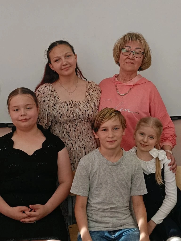 Собрание-концерт

21 мая в нашей школе прошло родительское собрание-концерт, которое провела препода
