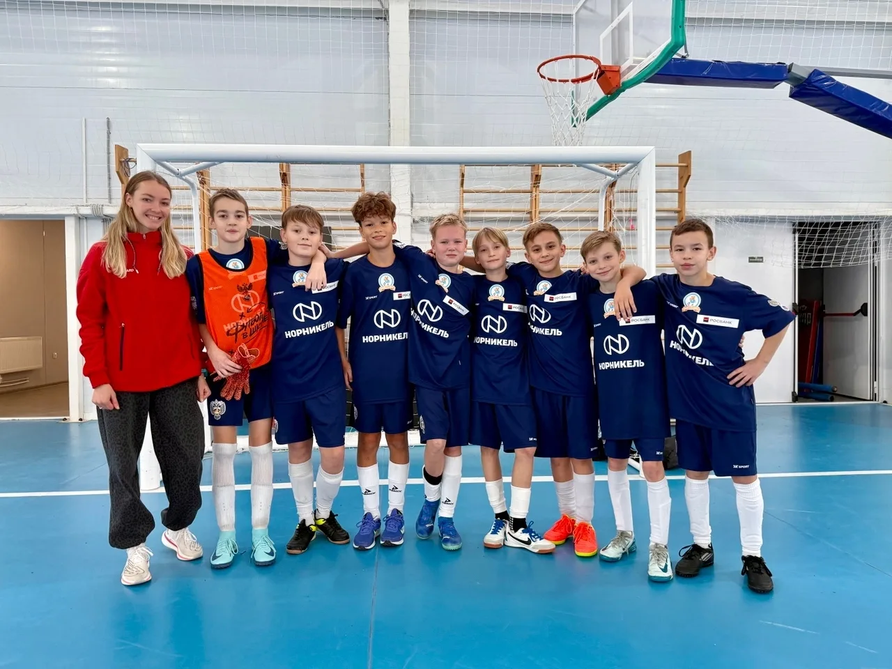Наши юные футболисты снова показали класс! ⚽️  Принимаем поздравления всей школой! Наша школьная фут