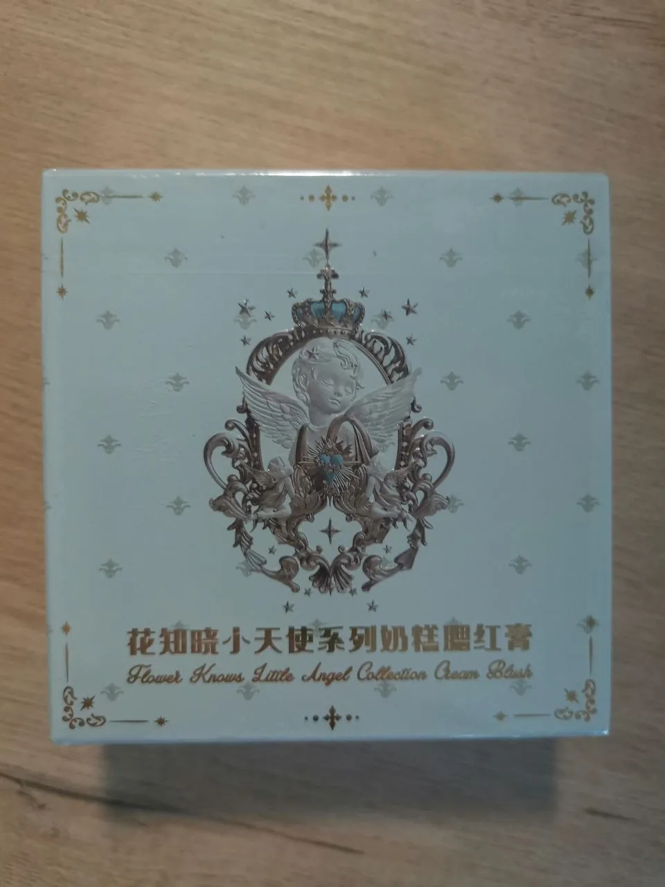 Наша цена 1100 рублей
Крем-румяна Flower Knows серии Little Angel, 01 Священная лилия

#косметика@ku