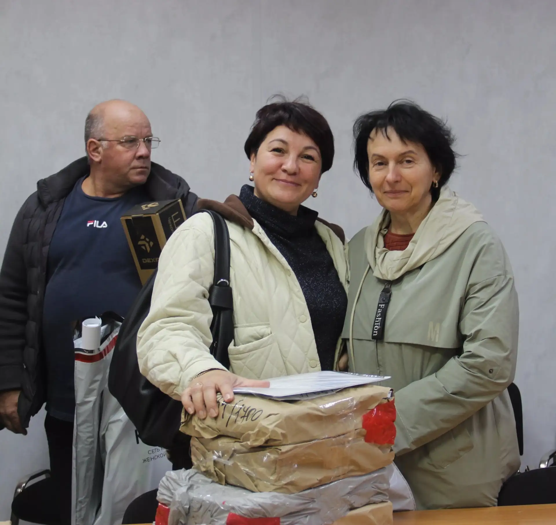 В Копейске председателям избирательных комиссий выдали бюллетени для голосования