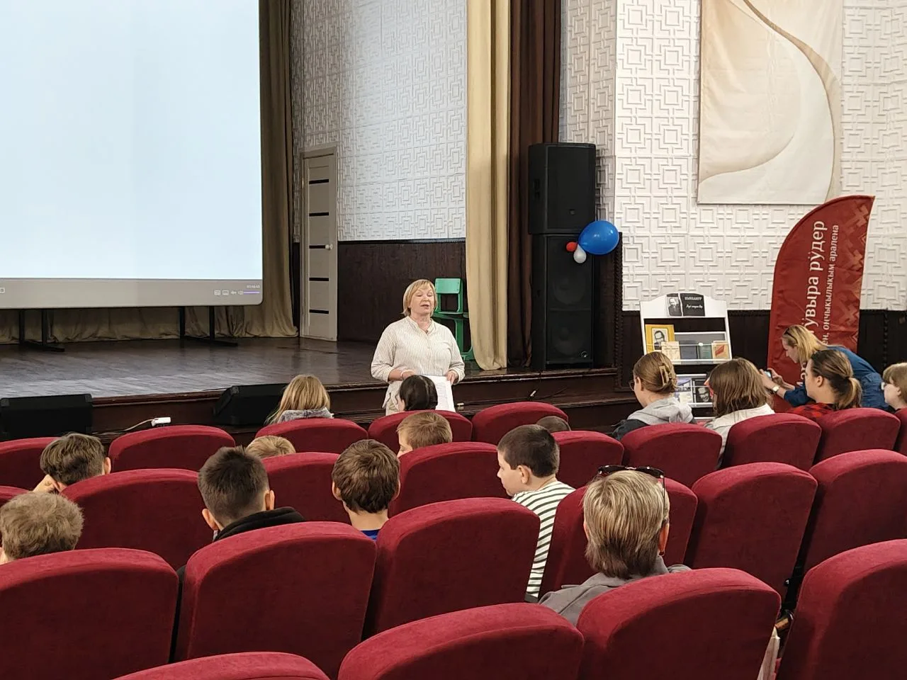 ❤‍🔥Сегодня нашим ребятам  посчастливилось встретиться с марийской  поэтессой, прозаико...