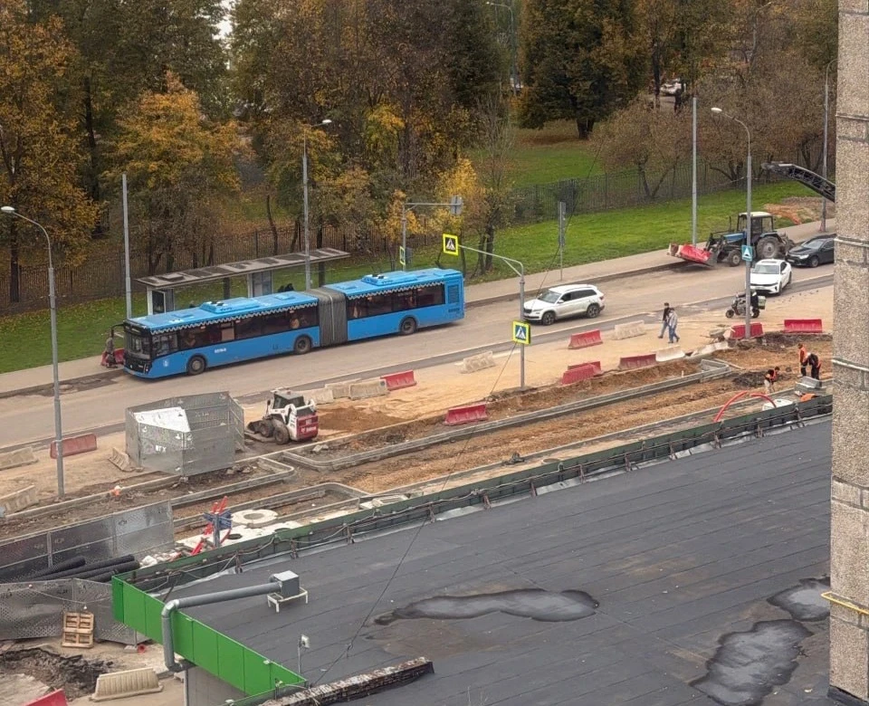 🚧 На улице Молостовых развернули масштабные работы