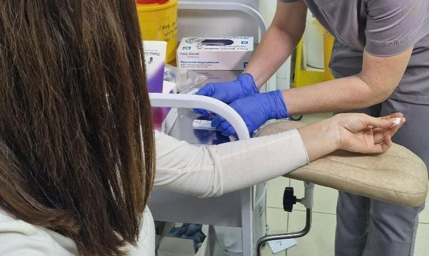 💉 В Амурской области положительный ВИЧ-статус имеют более 1 000 человек  В Приамурье в рамках акции 