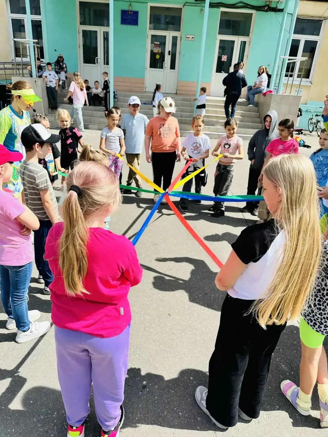 19.06.2026
Сегодняшний день в нашем лагере был наполнен энергией, творчеством и полезными знаниями. 