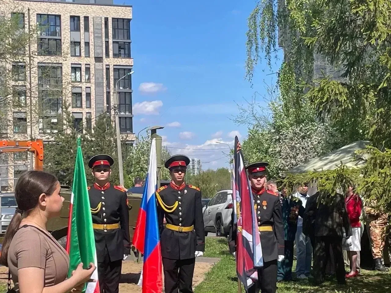 Юнармейцы отряда им. С.В. Коновалова почтили память героев 🇷🇺🎗️  7 мая наш юнармейский отряд принял 