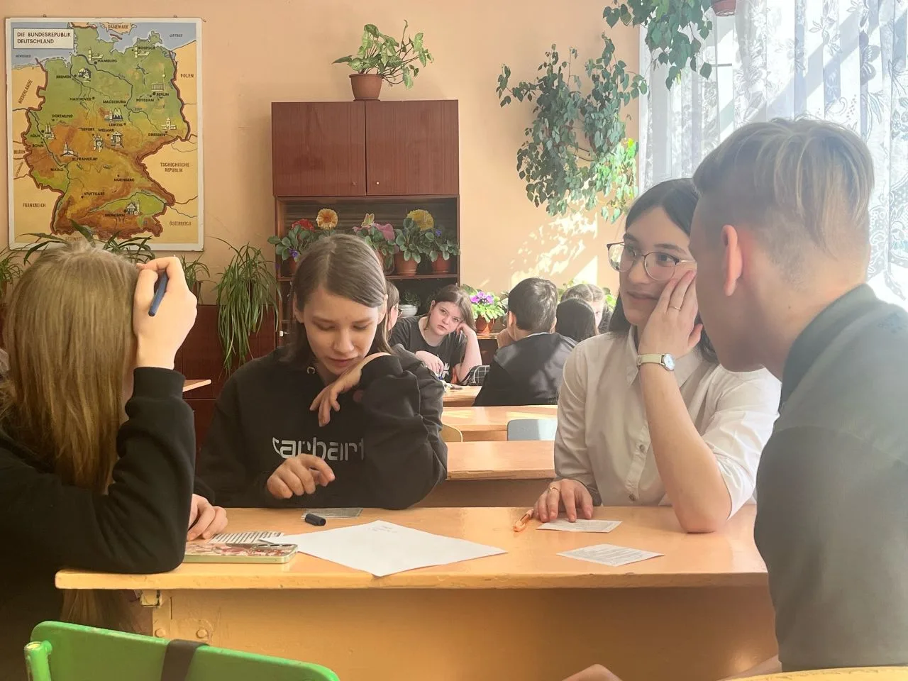 🚢Мы потерпели КОРАБЛЕКРУШЕНИЕ️🚢  В рамках "Недели психологии" ребята 7 класса поучаствовали в делово