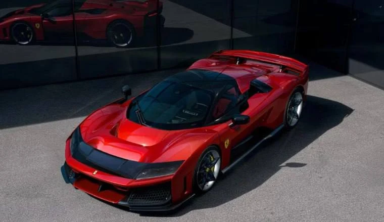 Несколько дней назад появилась информация, что свежий флагман Ferrari испытывает трудно...