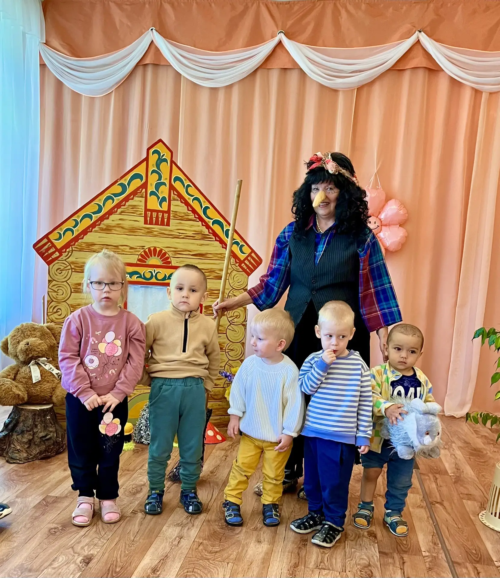 🎉 День рождения Бабы‑Яги в нашем детском саду! 🎉