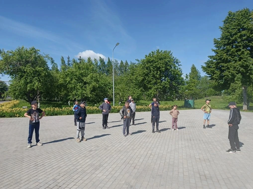 6⃣ день пришкольного лагеря не стал исключением, подарив ребятам множество радостных мо...