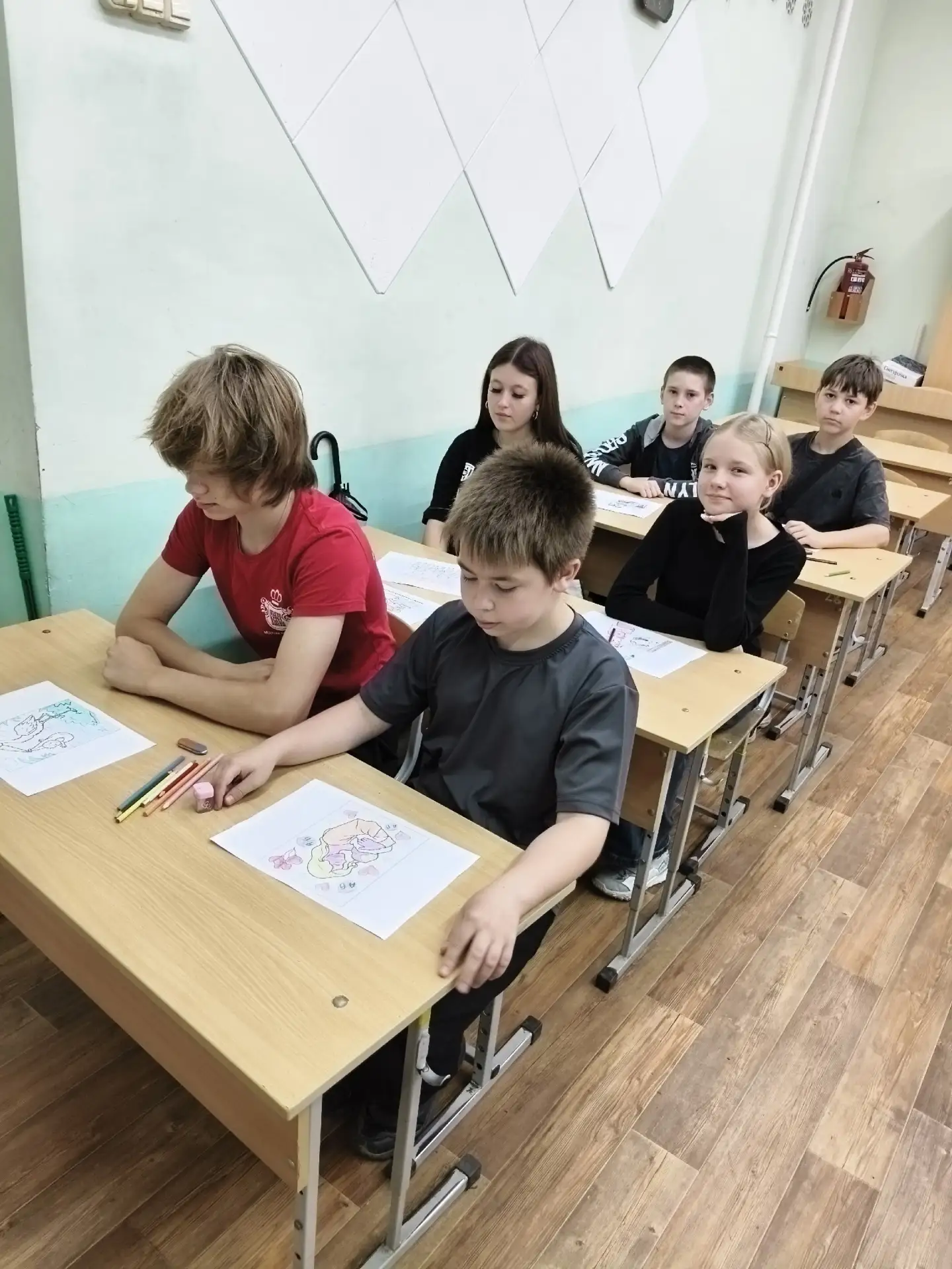 🌸СЕМЬЯ - ВСЕМУ НАЧАЛО🌸

8️⃣ июля мы отмечаем один из самых тёплых и светлых праздников — День семь