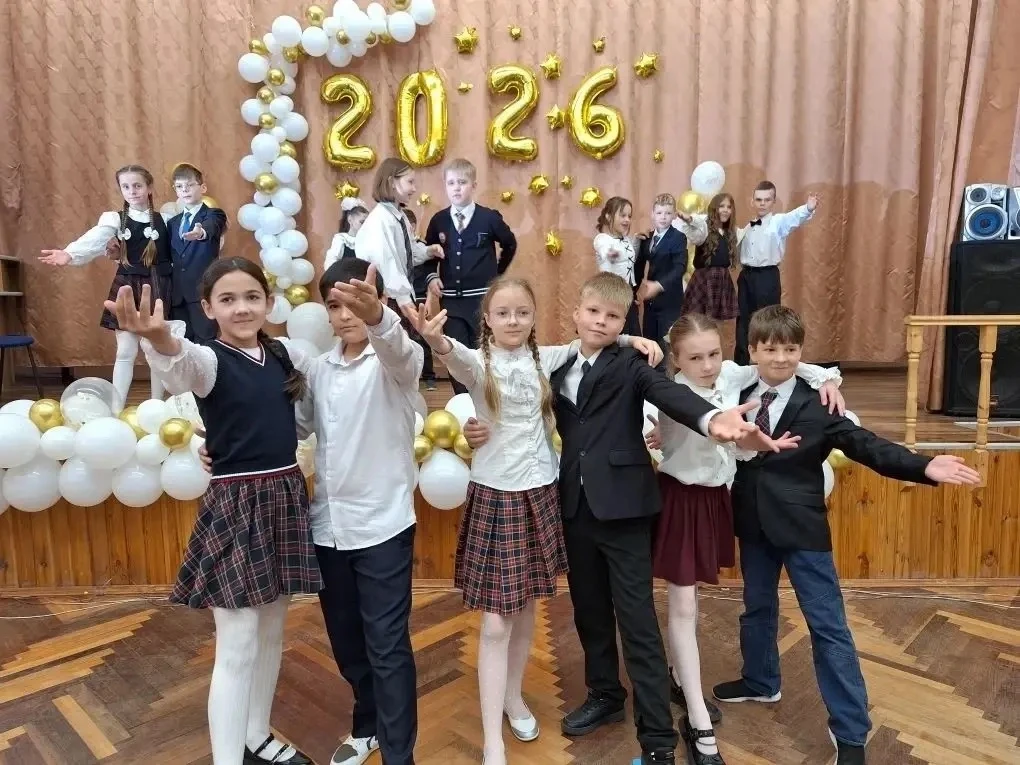 Прощай, начальная школа!🔔🌟  Сегодня в корпусе на Яхтенной прошел замечательный праздник, посвященный