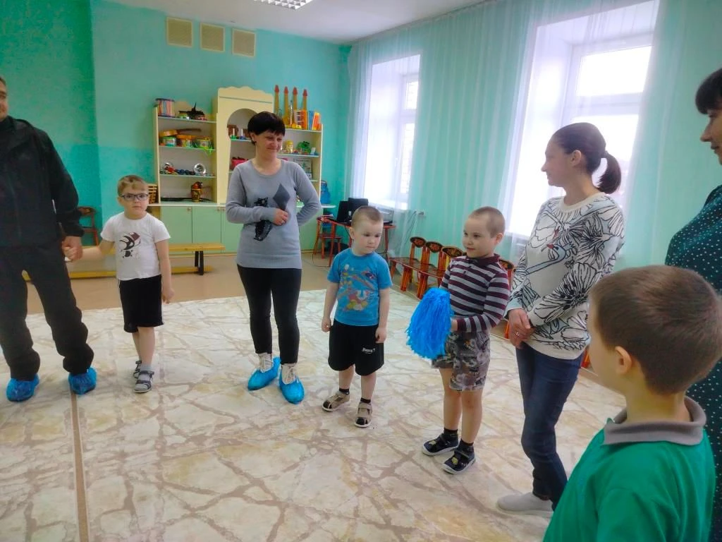 В группе «Звёздочки» прошел увлекательный квест «Дорогой добра». Дети и родители окунул...