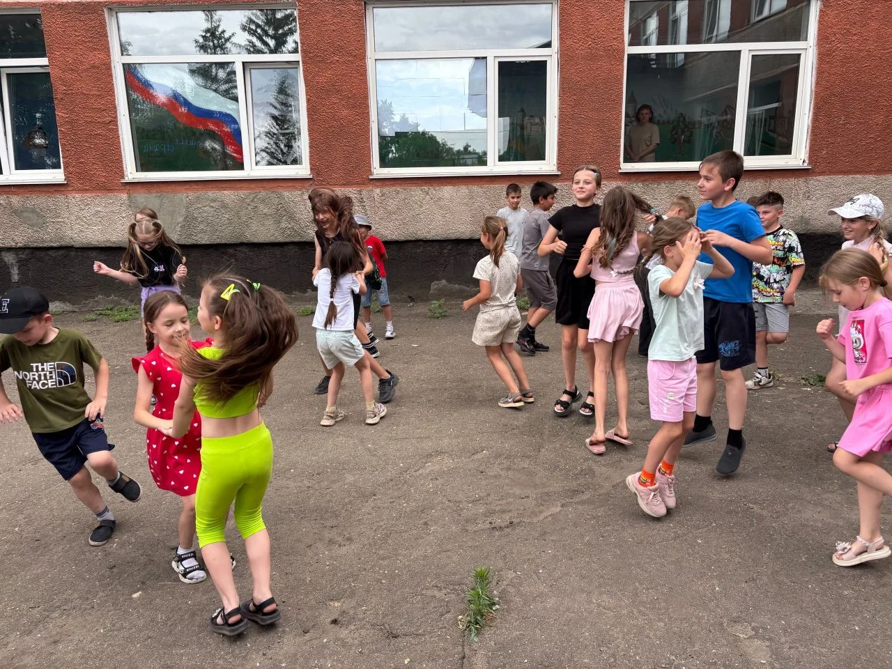 🇷🇺 В нашей школе с размахом прошёл цикл мероприятий ко Дню России!