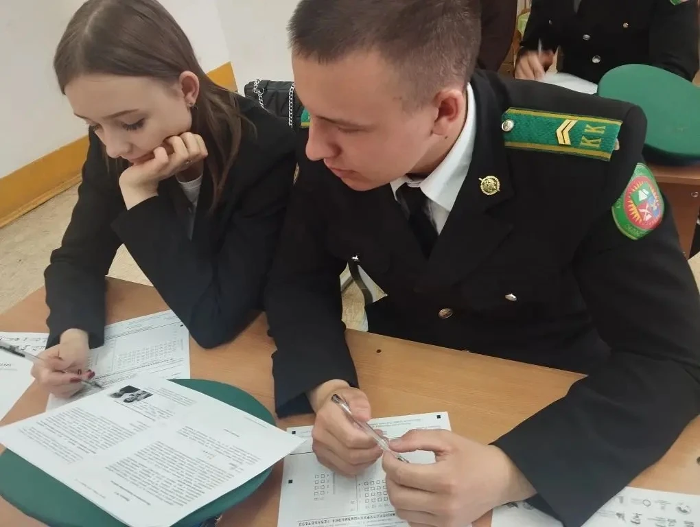24 апреля  школа   стала одной из площадок «Диктанта Победы», который проходит ежегодно...