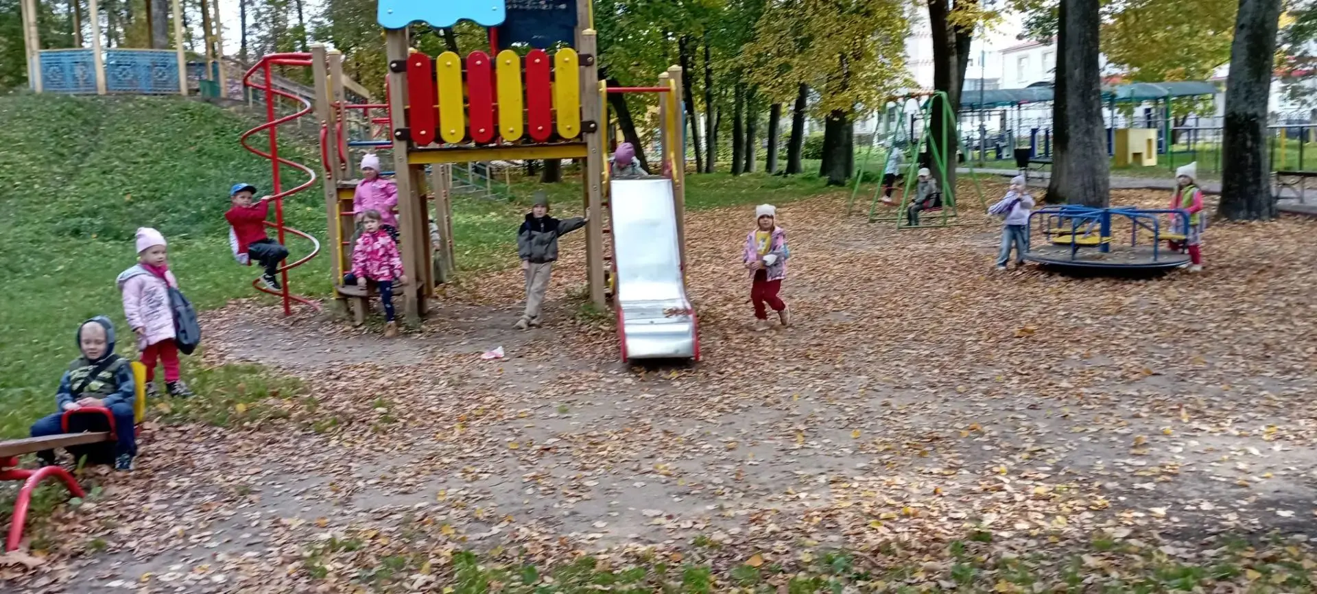 Маленькие ножки «Пчелок» шагали по самым любимым улочкам нашего города! ✨